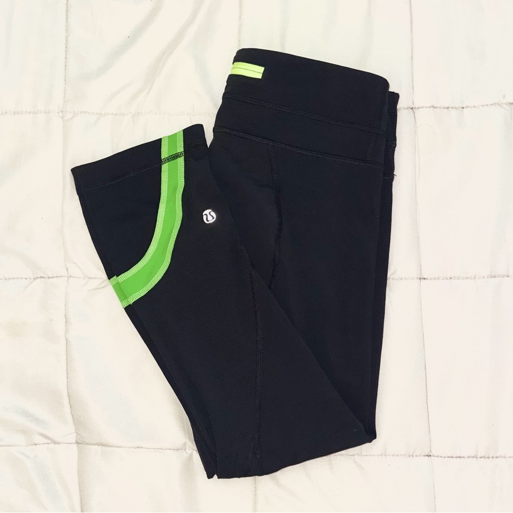Lululemon Athletica Green and Black Leggings